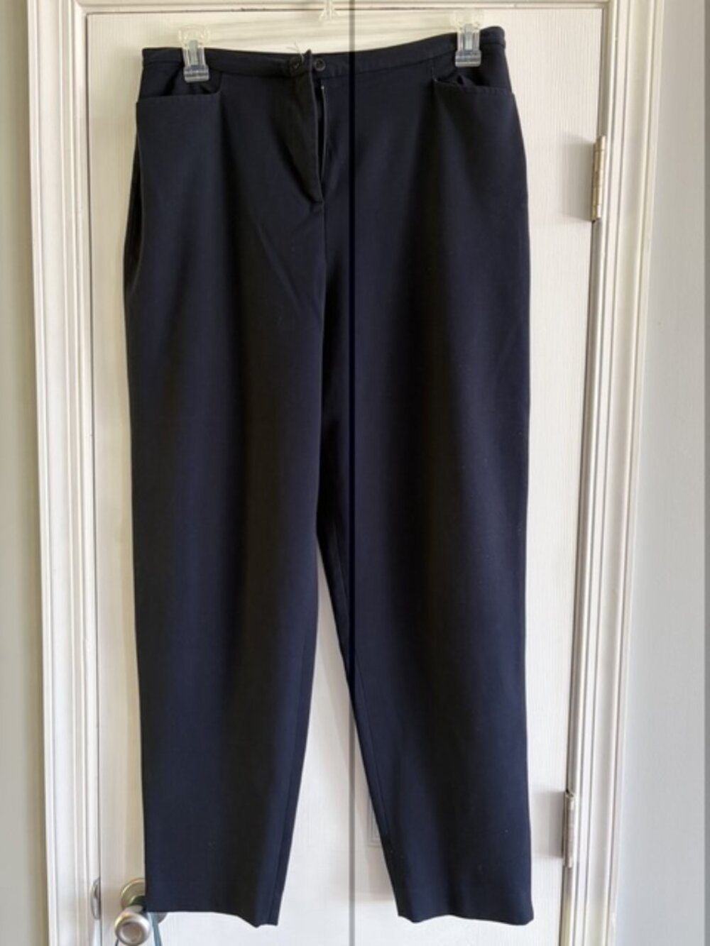 Ladies Talbots Stretch zipper front navy pants size 14 with pockets